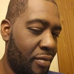 Meet your Posher, Ray